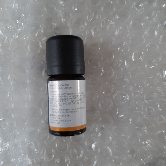 BNIB Serene House Ion Fan Diffuser + Essential Oil Bottle - Picture 9 of 12